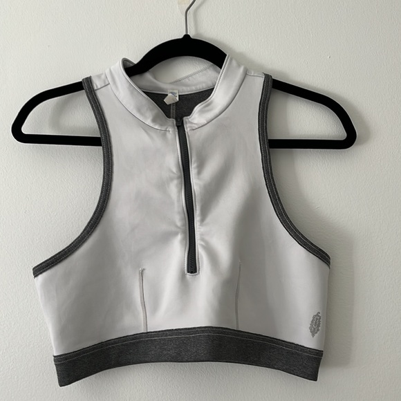 Free people x FP movement round the block crop top - Picture 5 of 9